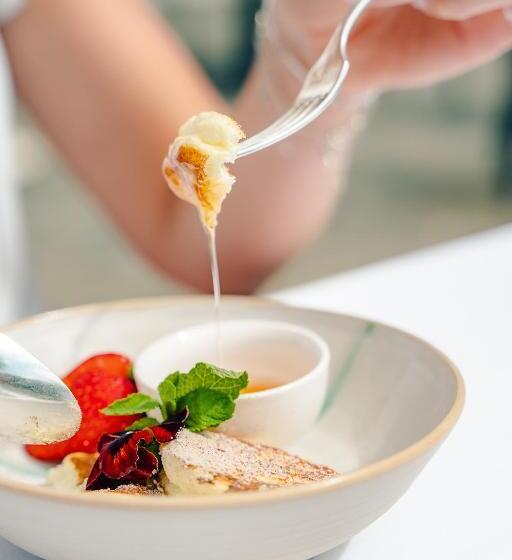 Das Leonhard   Naturparkhotel Am Weissensee