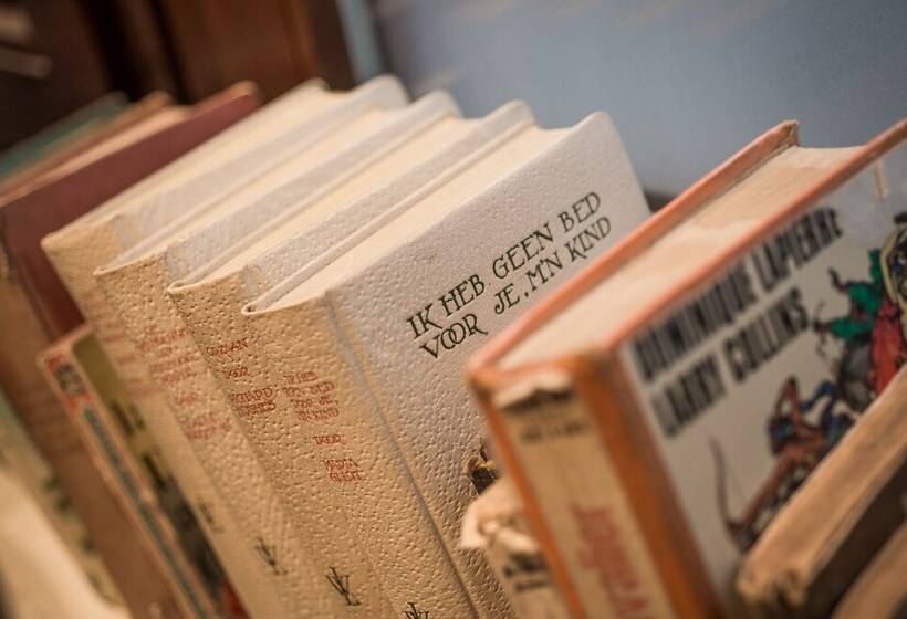 Generation Europe Youth Hostel