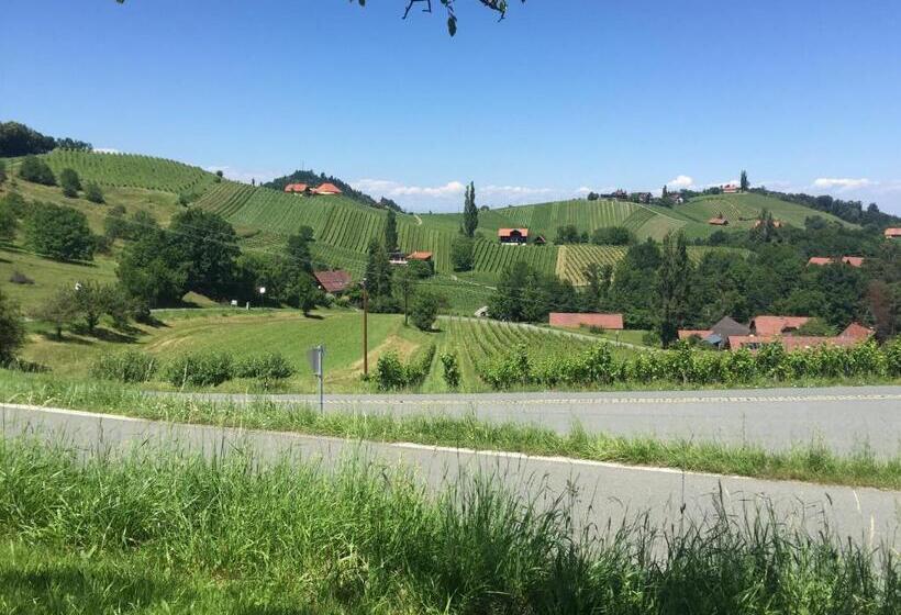 هتل Am Marktplatz   Landgasthof Wratschko   Gamlitz