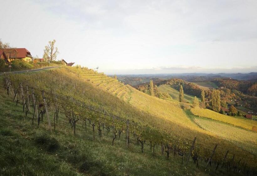 هتل Am Marktplatz   Landgasthof Wratschko   Gamlitz