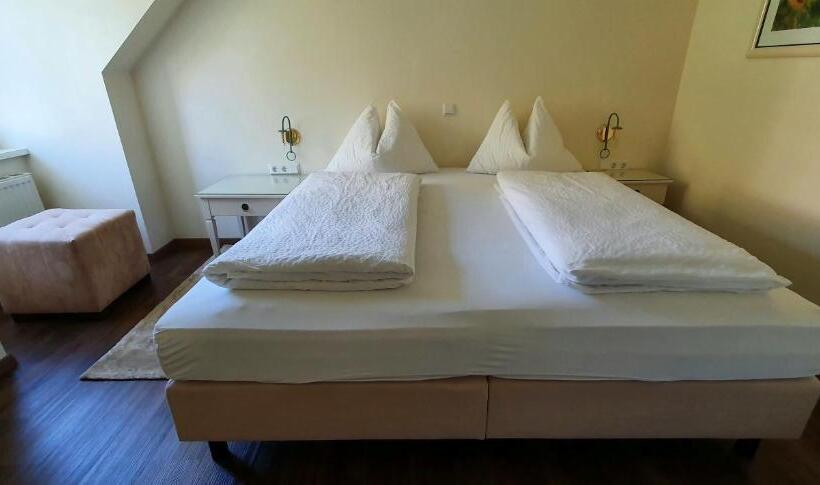 فندق Barock Landhof Burkhardt