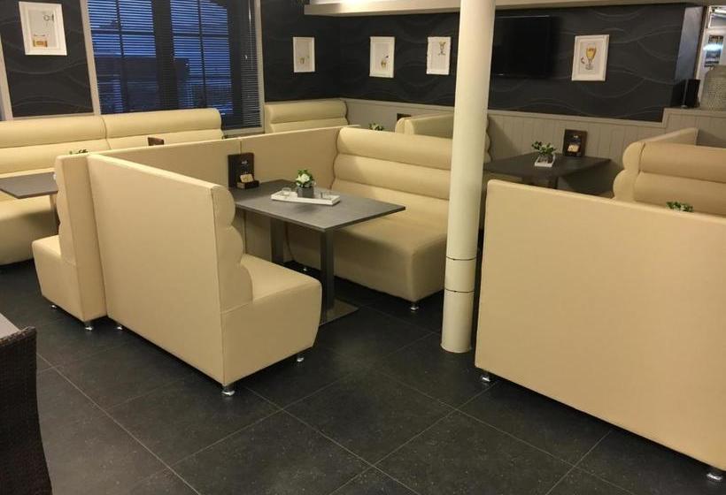 ホテル La Chaumiere