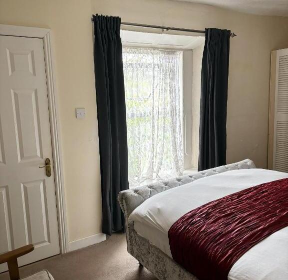 Bed and Breakfast Mulgrave Lodge