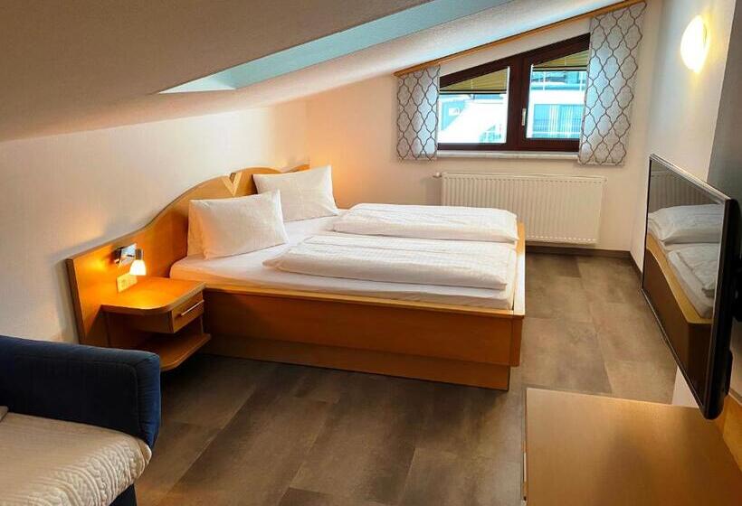 تختخواب و صبحانه Wellness Pension Jagahütt N