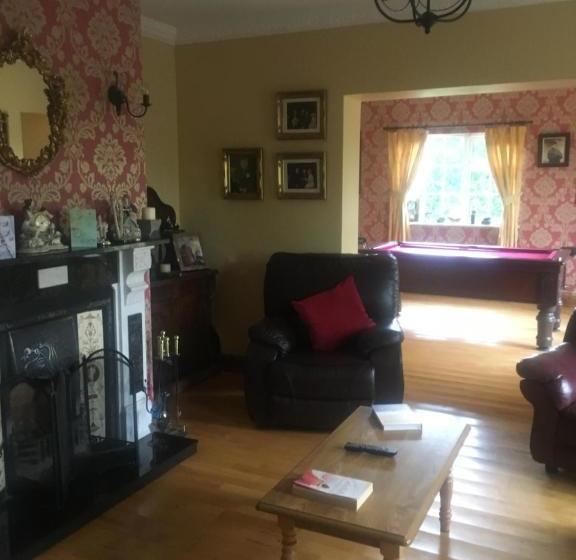 Deerpark Manor Bed And Breakfast