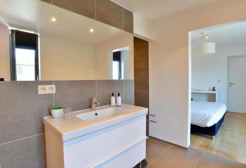 Durbuy ô Restaurant Hotel Recharge Electric Car