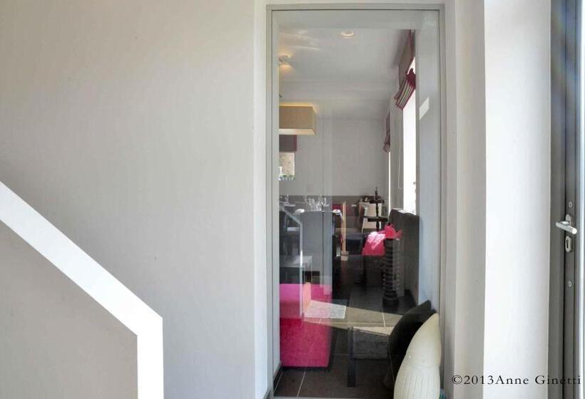 Durbuy ô Restaurant Hotel Recharge Electric Car