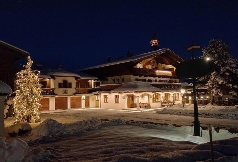 فندق Garni Ransburgerhof