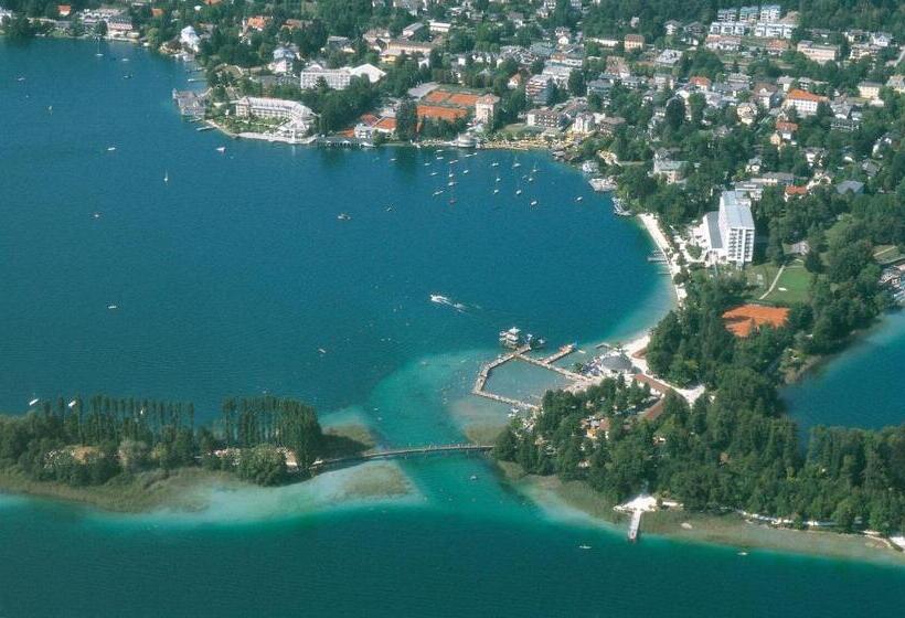 هتل Villa Auguste