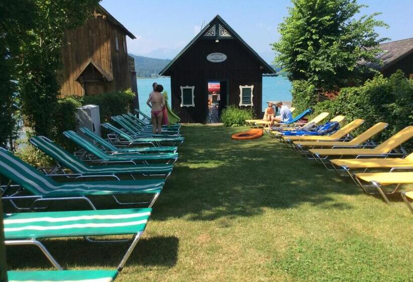 هتل Villa Auguste