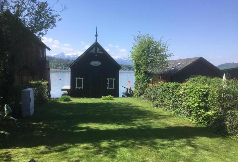 هتل Villa Auguste