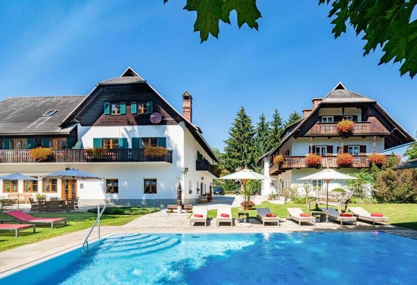 هتل Villa Konstanze