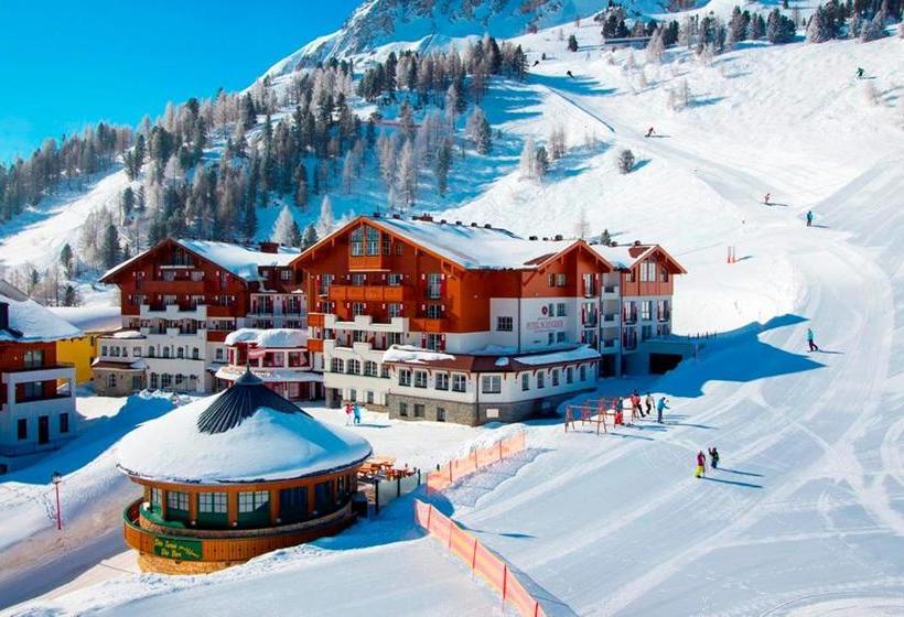 Superior Hotel Schneider Ski In & Ski Out