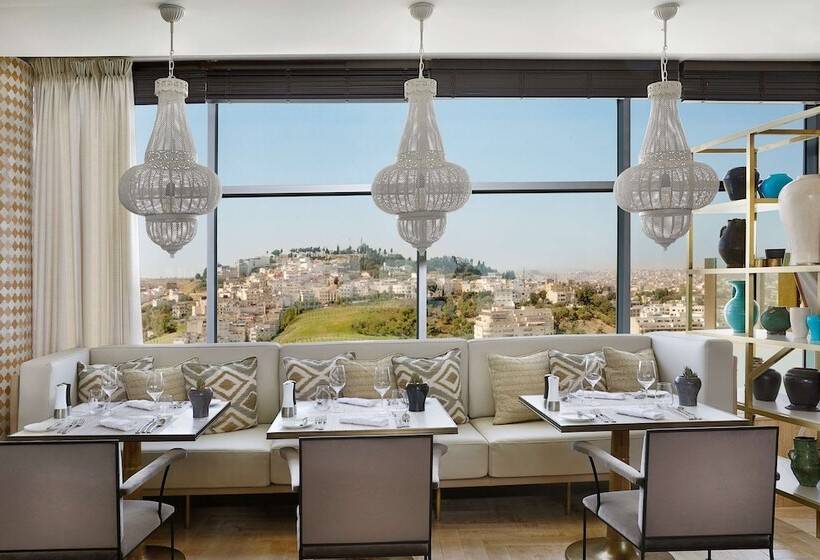 هتل Hilton Tangier City Center