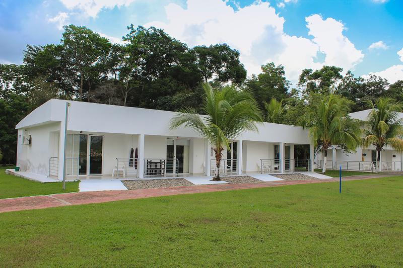 هتل On Vacation Hacienda Llanera