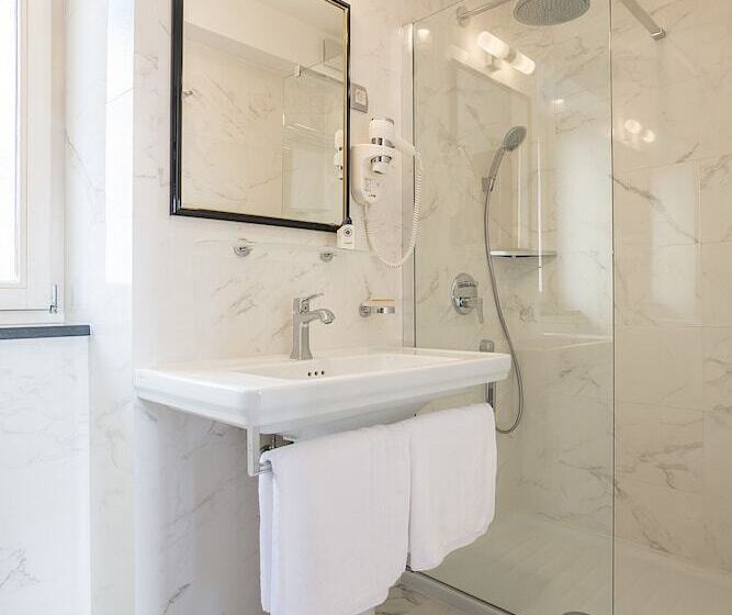 هتل Splendida Palace