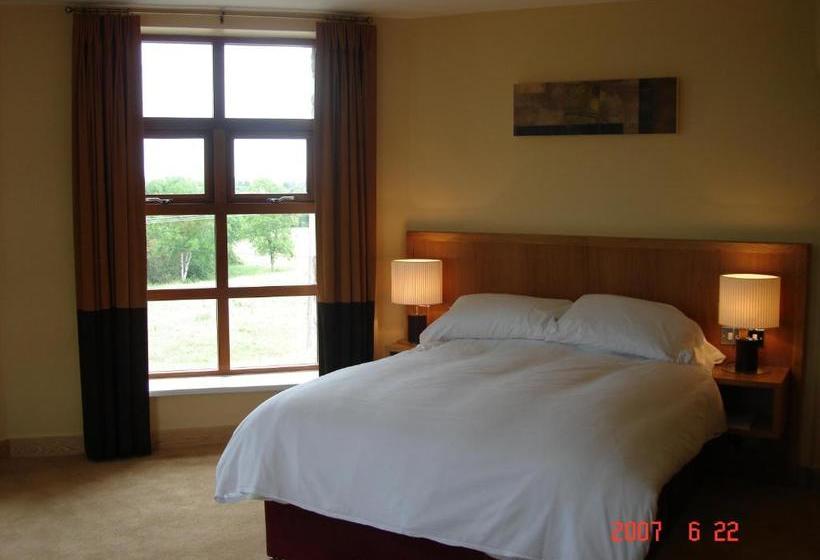 فندق Upton Court