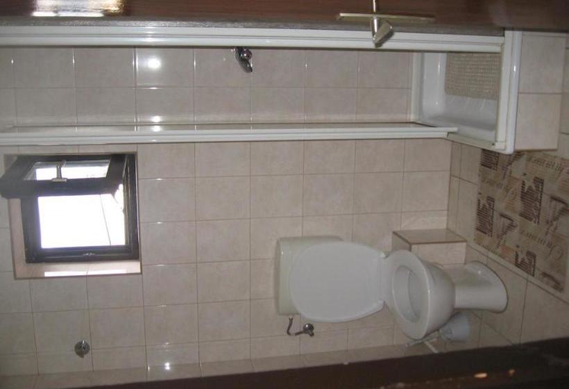 مبيت وإفطار Hattyú Fogadó