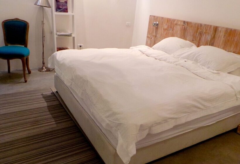 Bed and Breakfast Innsense