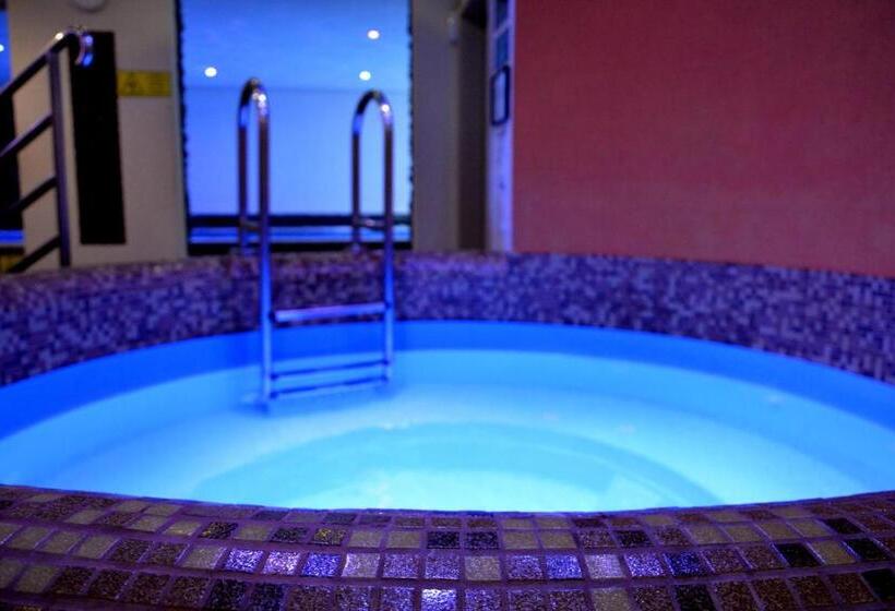 فندق Az Idill