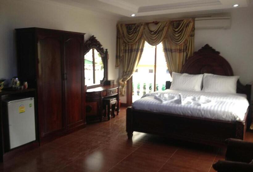 فندق Emerald Bb Battambang