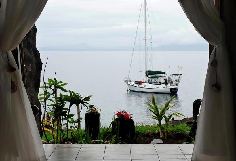 استراحتگاه Paradise Taveuni