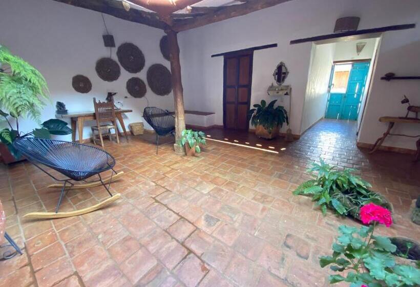 پانسیون Casa Prana