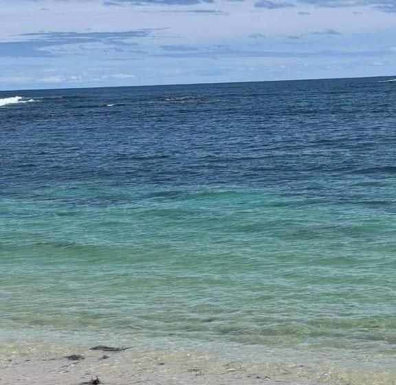 膳宿费 Seaview Deluxe@rainbow Paradise Tg Bungah 4 6pax