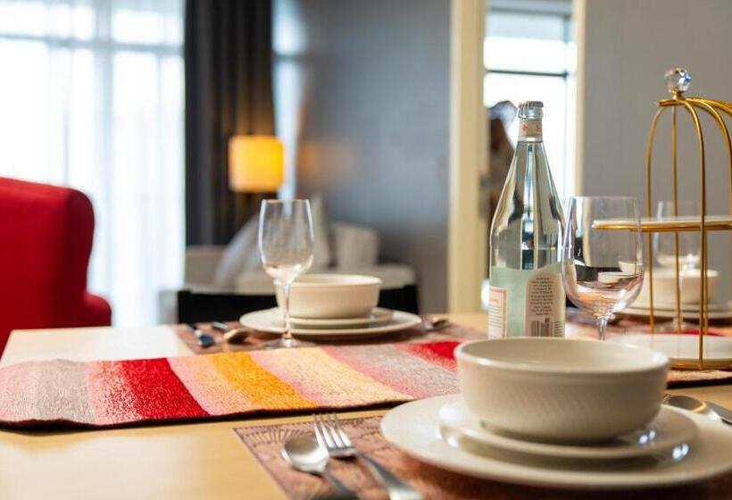 The Straits Melaka By Perfect Host