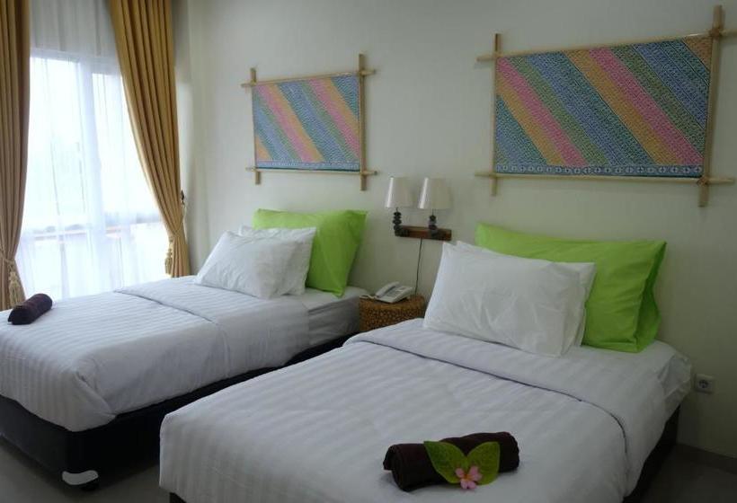 هتل Bulak Laut  & Resort