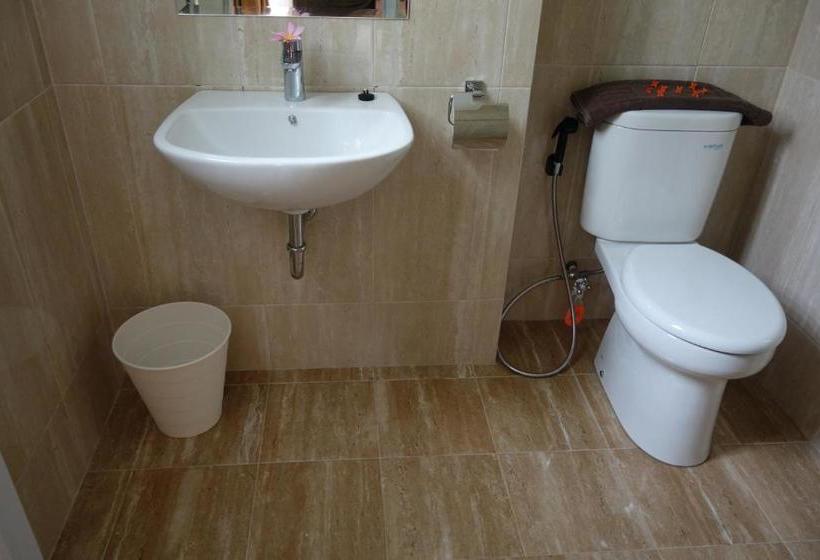 هتل Bulak Laut  & Resort