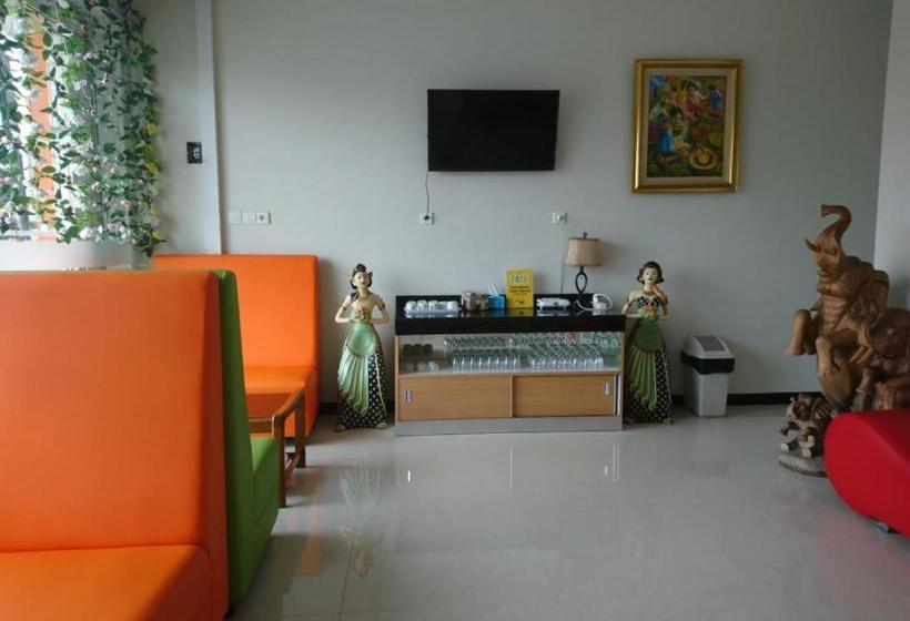 هتل Cabin  Sutomo