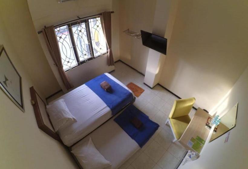 هتل Cabin  Sutomo