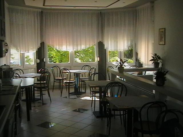 酒店 Bakony Panzió