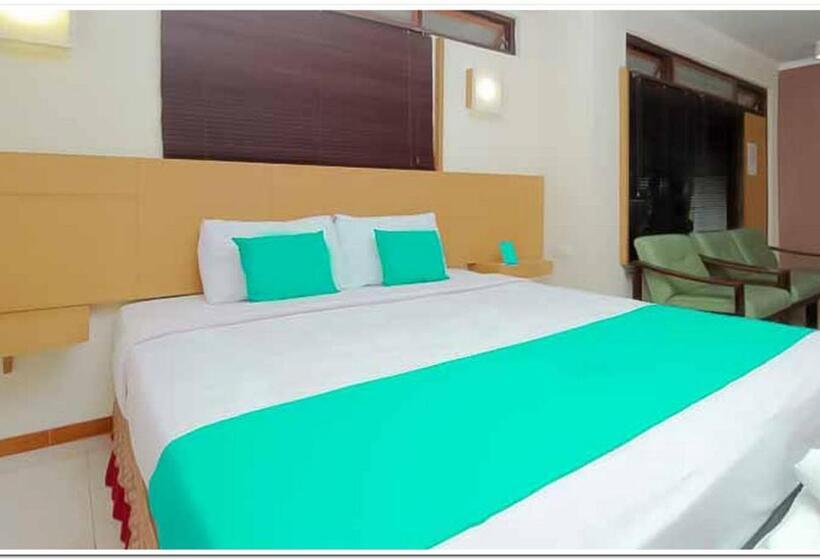 هتل Lestari Near Lippo Plaza Mall Jember Mitra Reddoorz