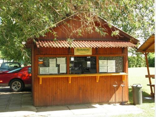 渡假胜地  Faház Motel