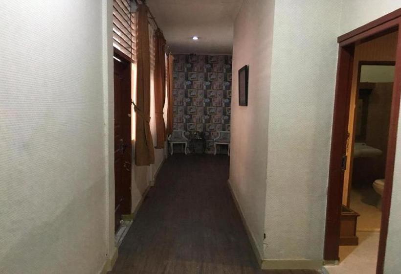 Edotel Syariah Nilam Sari Mitra Reddoorz