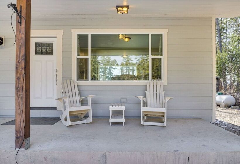 Bigfork Home W/ Fire Pit: Steps To Flathead River!