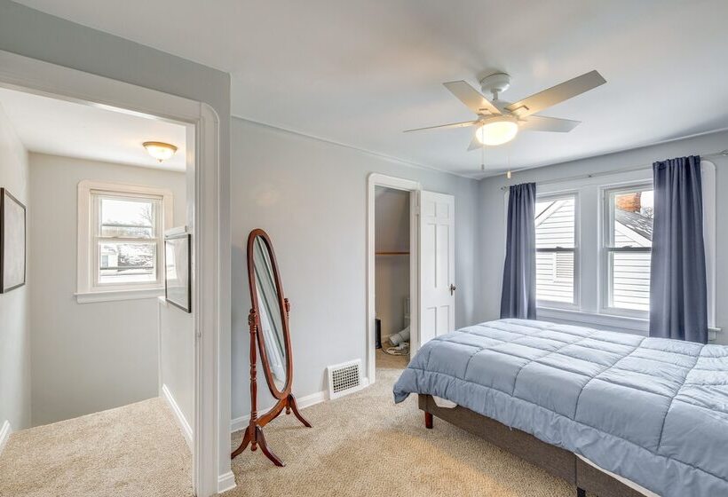 Wfh Friendly Abode W/ Home Gym In Cleveland