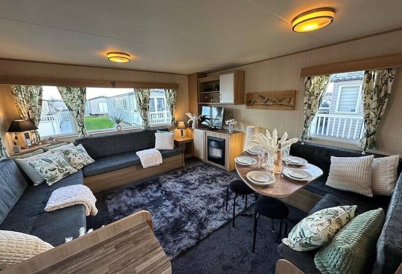 فندق Beautiful 3 Bedroomed Lodge In Mablethorpe
