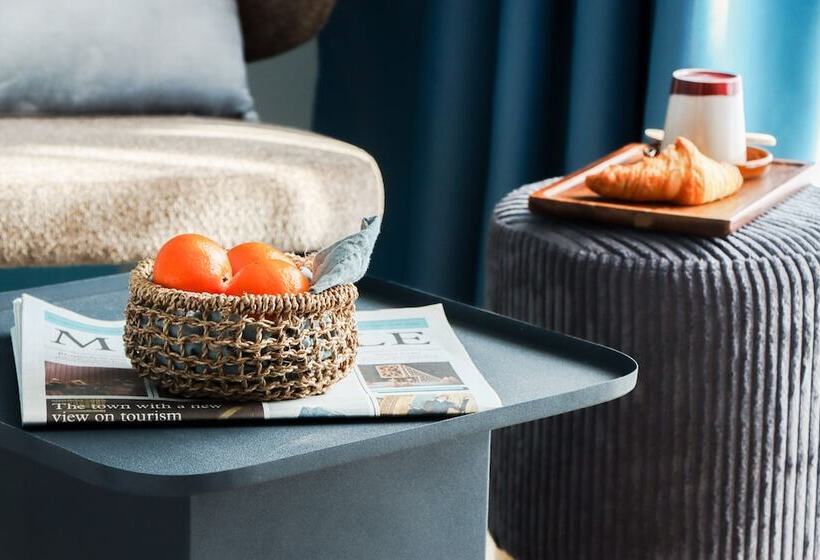 هتل Hôtel Best Of Both   Divonne Les Bains