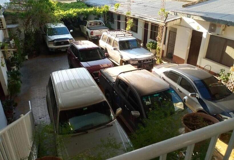 هتل Hostal Bolivia En Yacuiba