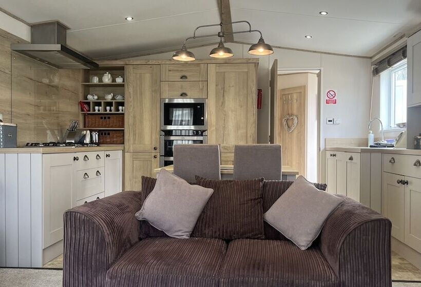 בית מלון כפרי Immaculate 3 Bed Lodge In Out Rawcliffe