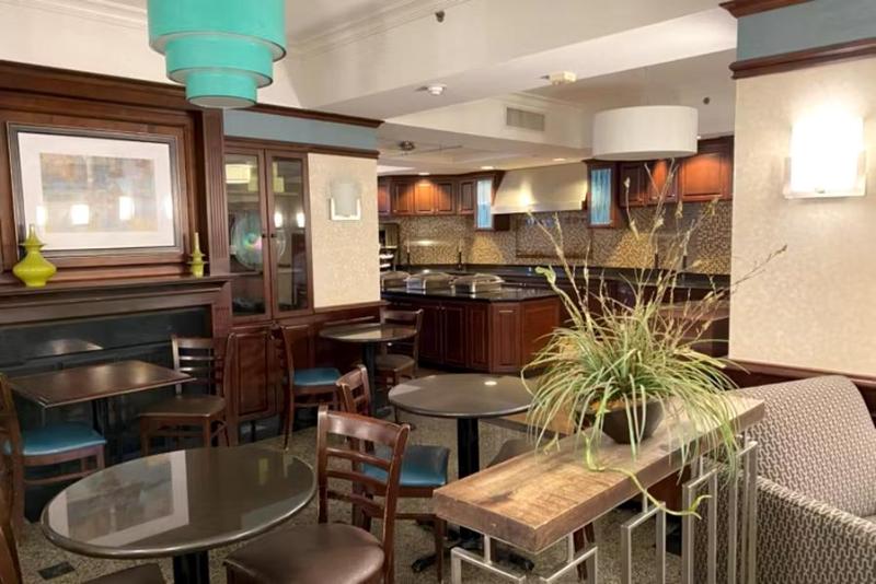 בית מלון כפרי Troy Inn