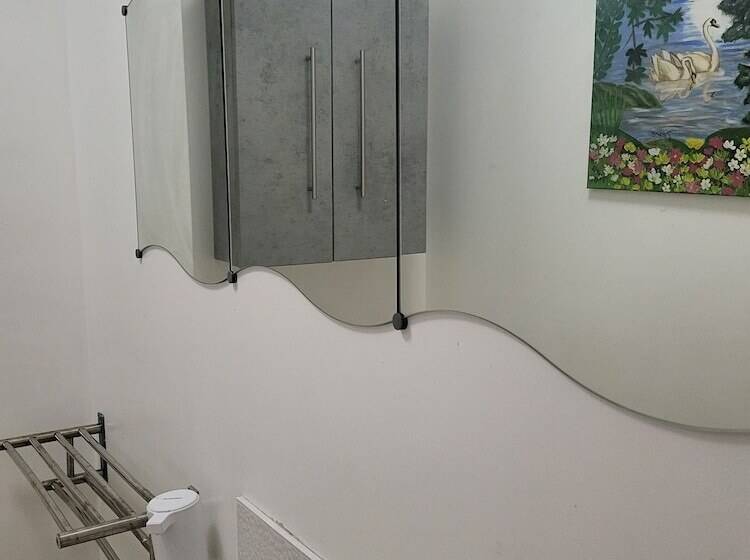 レジデンス Bolton 2bedroom 2bathroom Parking