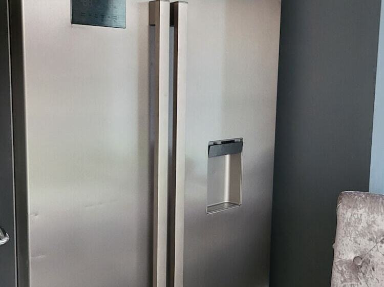 レジデンス Bolton 2bedroom 2bathroom Parking