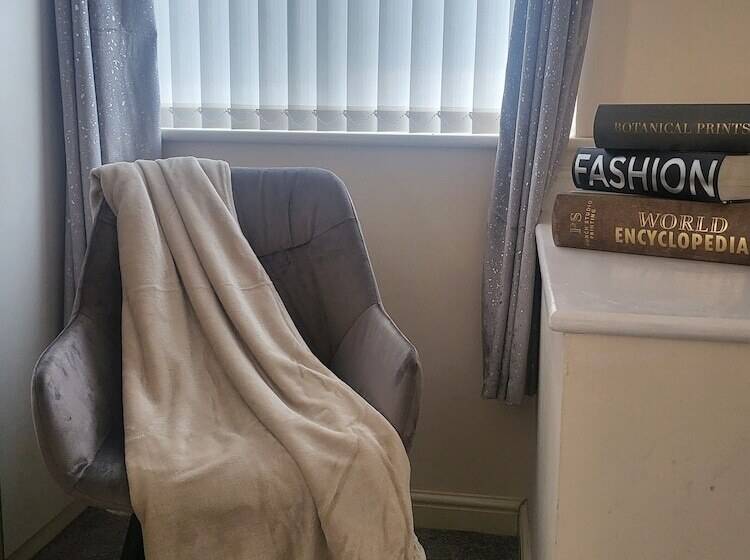 レジデンス Bolton 2bedroom 2bathroom Parking