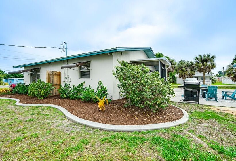 Updated Punta Gorda Home ~ 1 Mi To Laishley Park!
