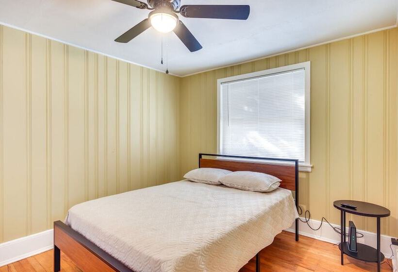 Augusta Home W/ Fenced Yard   4 Mi To Downtown!