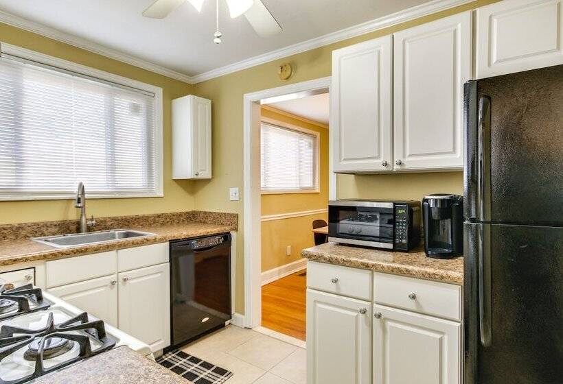 Augusta Home W/ Fenced Yard   4 Mi To Downtown!